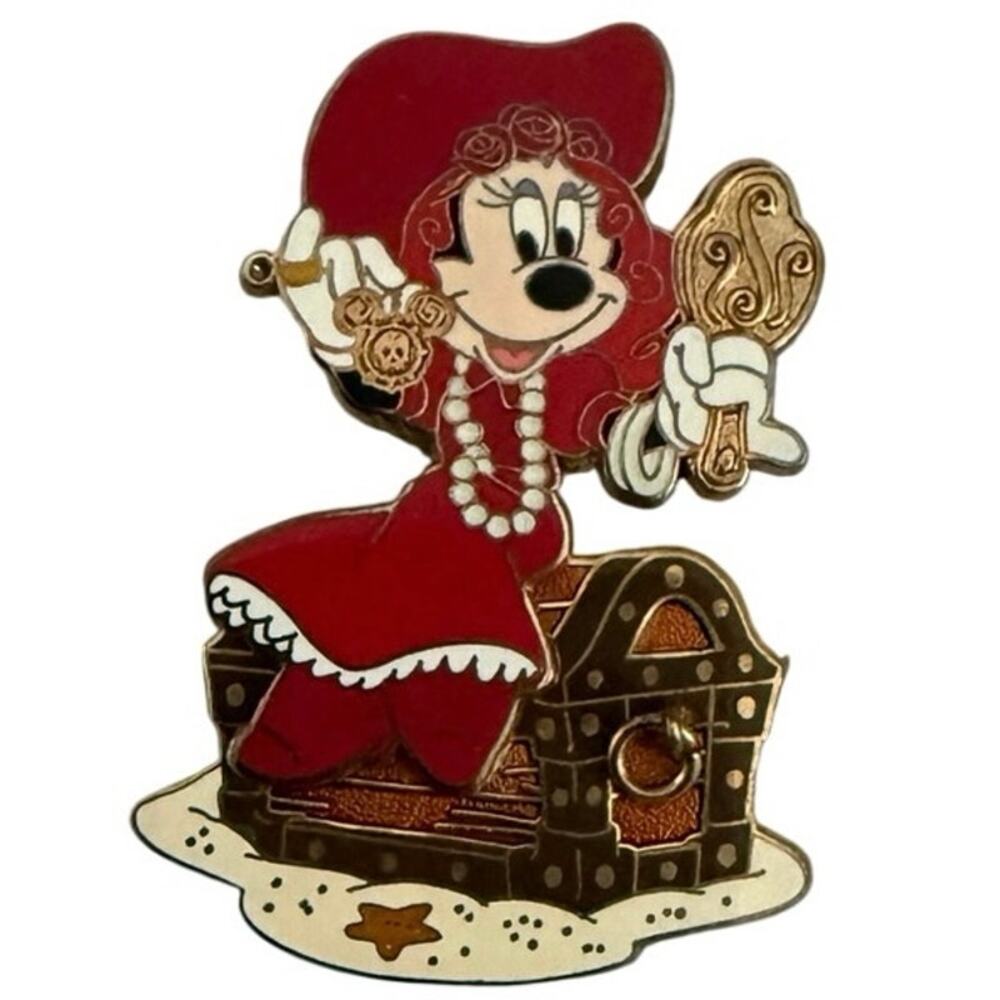 DLR - Pirates of the Caribbean - Golden Mickey Icon Minnie Red Dress Disney Pin